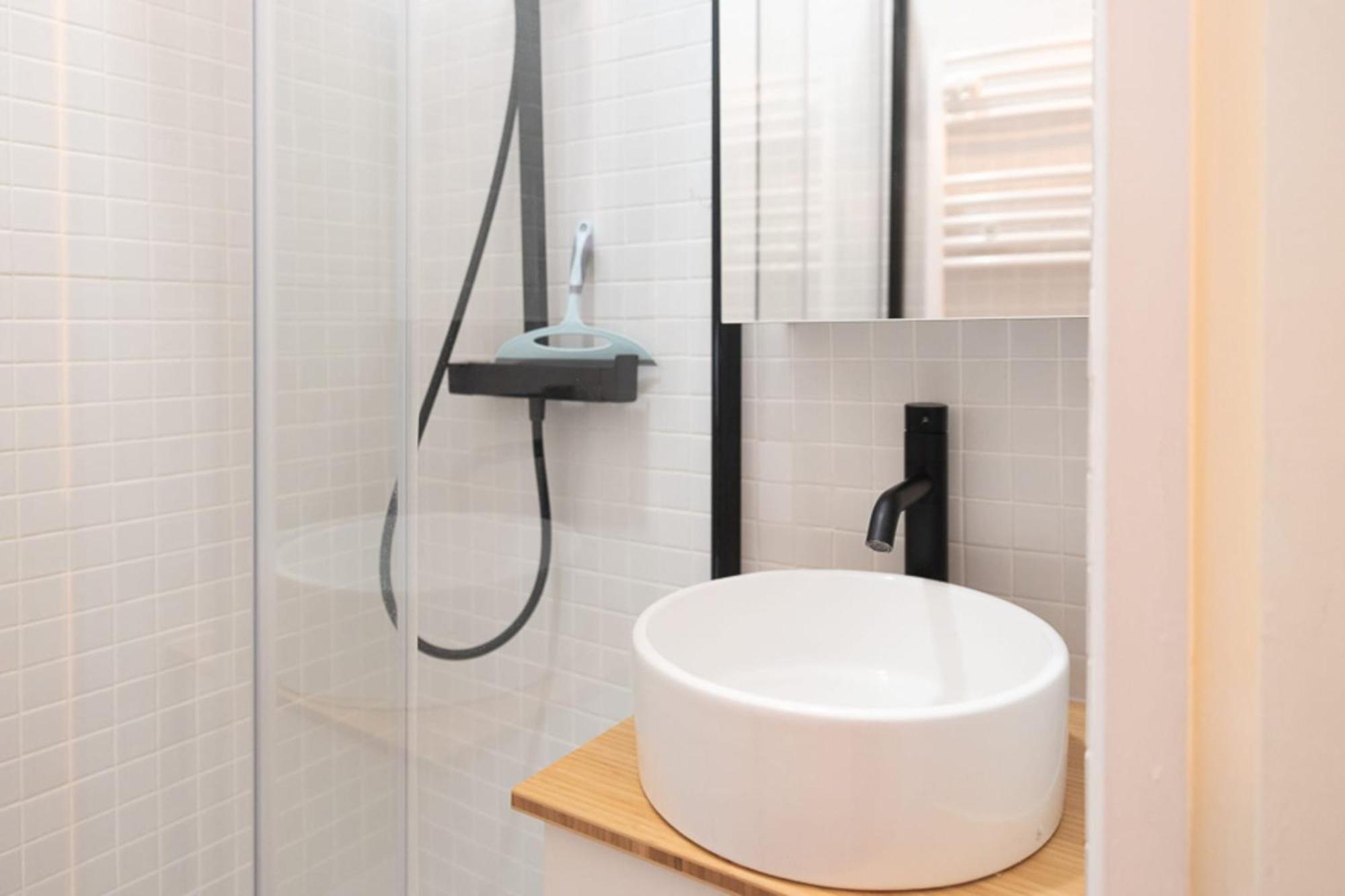 Appartamento Bright - Near Place De La Bastille Parigi